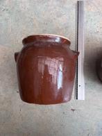 2 aardenwerken potten, Ophalen