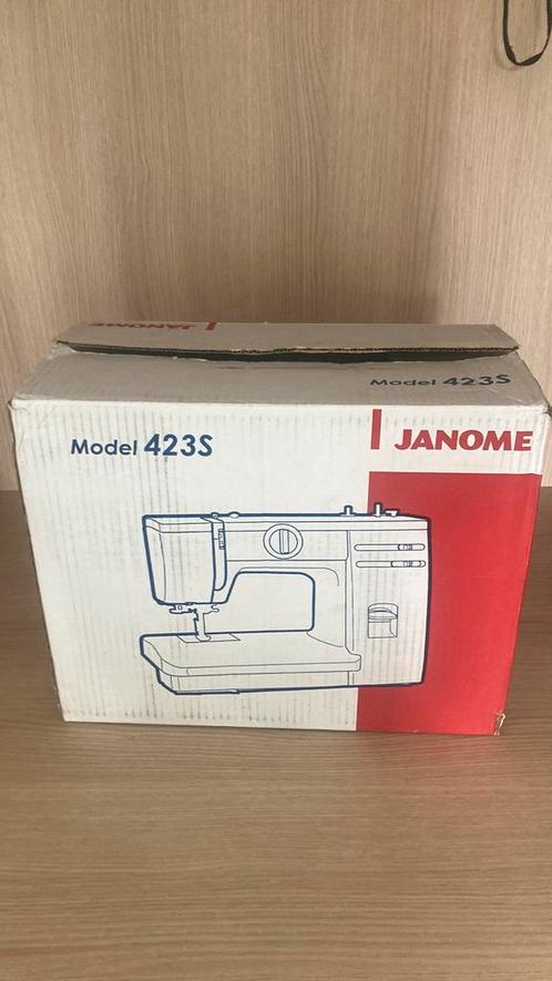Janome 423S als nieuw, Hobby en Vrije tijd, Naaimachines en Toebehoren, Zo goed als nieuw, Naaimachine, Janome, Ophalen