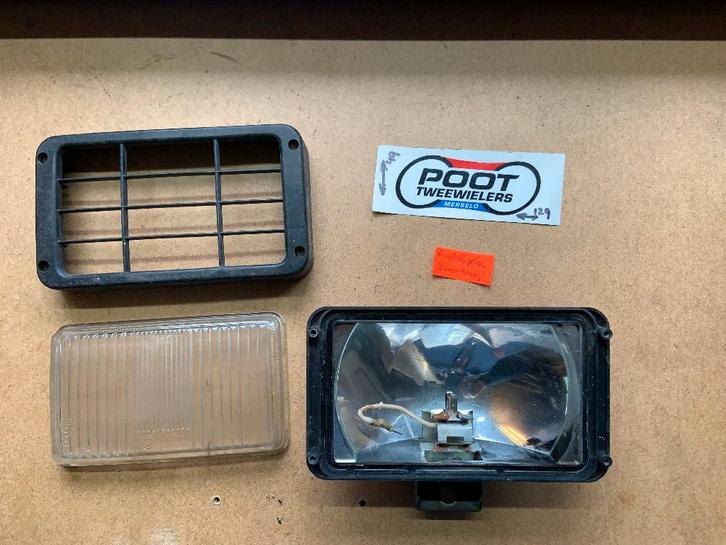 Feu antibrouillard avant DDR, Autos : Pièces & Accessoires, Électronique & Câbles, Pièces Oldtimer ou Ancêtre, Autres marques automobiles