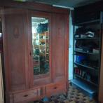 Antieke kast/ kleerkast, Ophalen