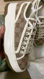 Paire GUCCI, Kleding | Dames, Schoenen, Overige kleuren, Nieuw, Ophalen of Verzenden, Gucci