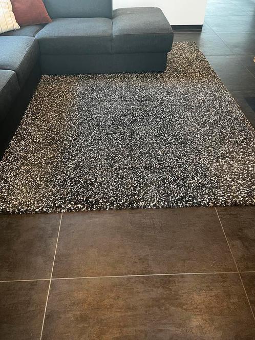 Groot hoogpolig tapijt Vindum Ikea, Huis en Inrichting, Stoffering | Tapijten en Vloerkleden, Zo goed als nieuw, 200 cm of meer