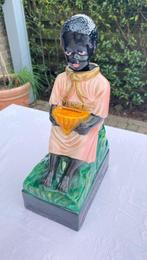 Missiespaarpot knikkend hoofdje, Ophalen