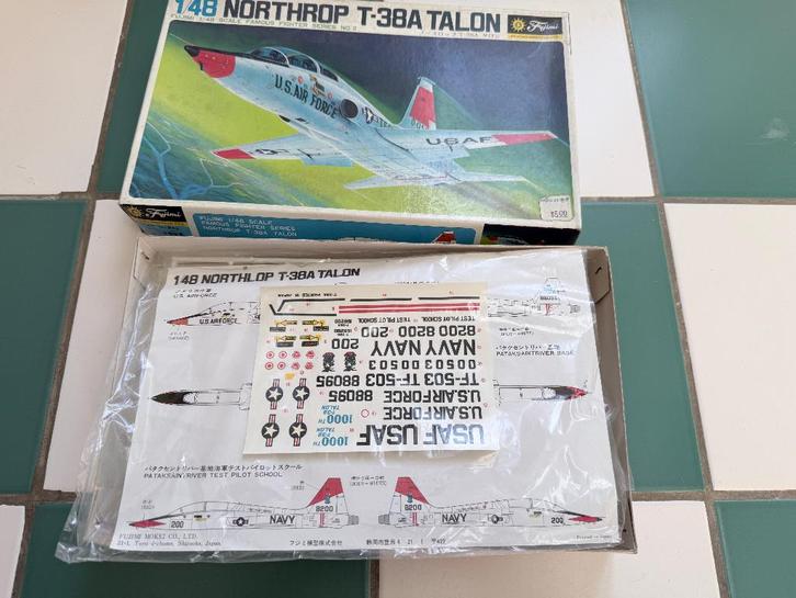 Lot de différentes maquettes avions -vintage, Hobby & Loisirs créatifs, Modélisme | Voitures & Véhicules, Neuf, Autres types, 1:50 ou moins