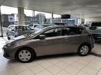 Toyota Auris Dynamic, Auto's, Toyota, Automaat, https://public.car-pass.be/vhr/2f8a08f9-0d95-4e6e-a0cf-632a54487b81, Bruin, Navigatiesysteem