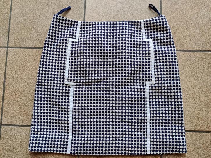 Donker blauw rokje met wit, Kleding | Dames, Rokken, Zo goed als nieuw, Maat 36 (S), Blauw, Boven de knie, Ophalen of Verzenden