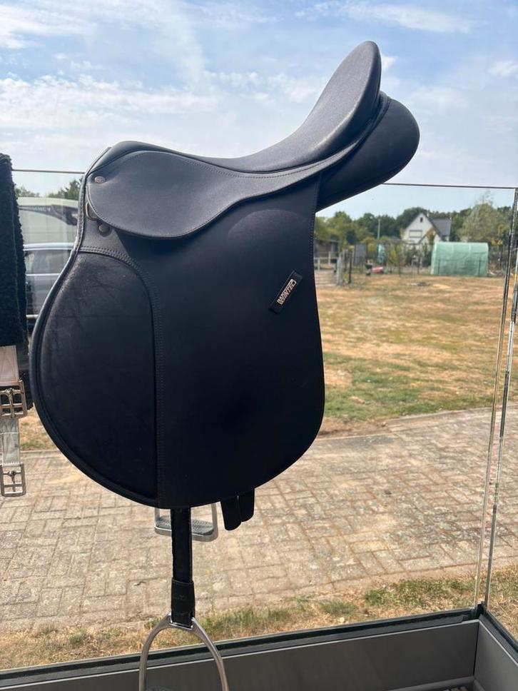 Wintec zadel 16”, Dieren en Toebehoren, Paarden en Pony's | Zadels, Zo goed als nieuw, Recreatie, Ophalen