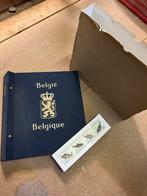 2 livres de timbres de Belgique, Timbres & Monnaies, Enlèvement, Livre ou Revue