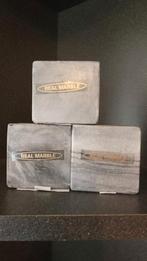 Drie marmeren kaarsenhouders, Overige materialen, Nieuw, Ophalen of Verzenden, Grijs