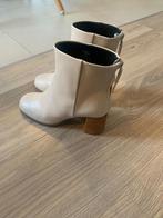 Enkellaarzen beige NIEUW, Vêtements | Femmes, Chaussures, Neuf, Enlèvement, Boots et Botinnes, River Island