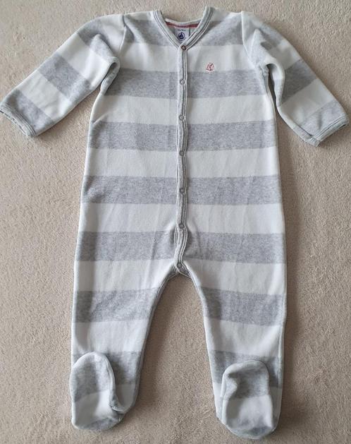 Pyjama grenouillère velours blanc/gris -T 18m - Petit bateau, Enfants & Bébés, Vêtements de bébé | Taille 80, Comme neuf, Garçon ou Fille