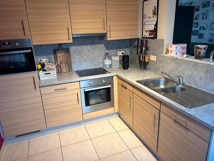 2m43-237 keuken zelf af te breken incl toestellen 2/3 maart, Huis en Inrichting, Keuken | Complete keukens, Gebruikt, Hoekkeuken