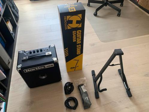Hartke HD15 basversterker als nieuw + …, Muziek en Instrumenten, Versterkers | Bas en Gitaar, Zo goed als nieuw, Gitaar, Ophalen
