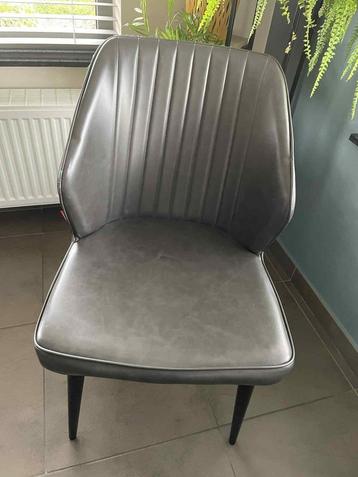 6 eetkamerstoelen te koop voor 60 euro!!!  beschikbaar voor biedingen