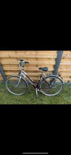 Volwassenfiets rijdt en remt goed., Fietsen en Brommers, Ophalen, Zo goed als nieuw