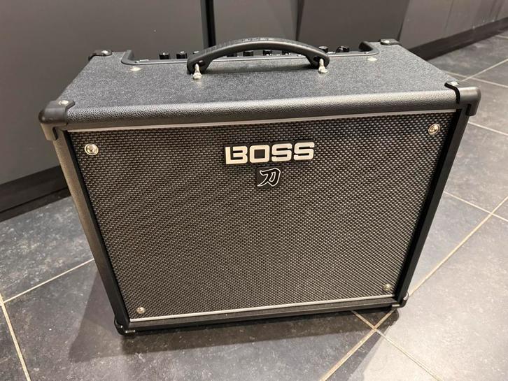 Boss Katana 50 EX Gen 3 + footswitch + module Bluetooth, Muziek en Instrumenten, Versterkers | Bas en Gitaar, Zo goed als nieuw