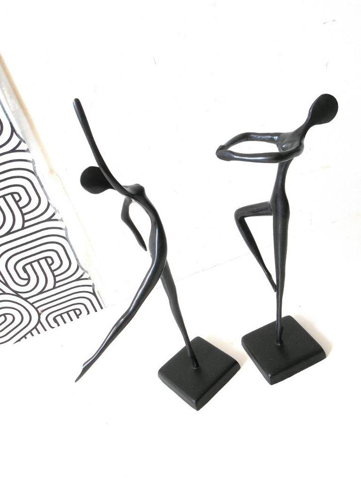Bronzen ballerina van Bodrul Khalique, Antiek en Kunst, Kunst | Designobjecten, Verzenden
