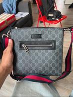 Gucci GG supreme messenger bag, Handtassen en Accessoires, Tassen | Schoudertassen, Ophalen of Verzenden, Gebruikt