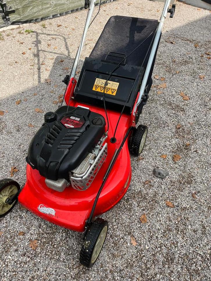 Grasmaaier benzine 60 CM maaibreedte zelftrekker 198 cc, Tuin en Terras, Grasmaaiers, Zo goed als nieuw, Ophalen of Verzenden
