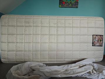 Matras Recor 200 x 90 X 18  beschikbaar voor biedingen