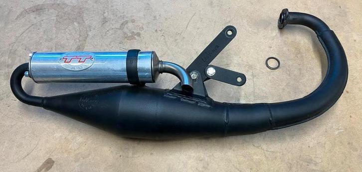 Leovince uitlaat | MBK_Booster/Spirit/Stunt/… & YAMAHA_BWS/…, Fietsen en Brommers, Brommers | Tuning en Styling, Zo goed als nieuw