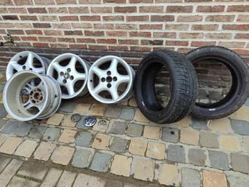 4 Jantes et 2 pneus Michelin 7/15.Pour VW beschikbaar voor biedingen