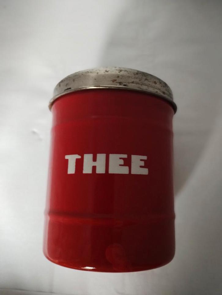 Emaille voorraadbus rood opschrift Thee, Antiquités & Art, Antiquités | Email, Enlèvement ou Envoi