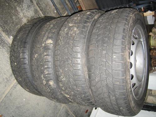 Lot de 4 pneus 15" pour Camping Car en bon état., Caravans en Kamperen, Mobilhomes, Particulier, Ophalen of Verzenden