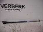 GASDRUKVEER LINKS ACHTER Opel Mokka / Mokka X (95095593), Gebruikt, Opel