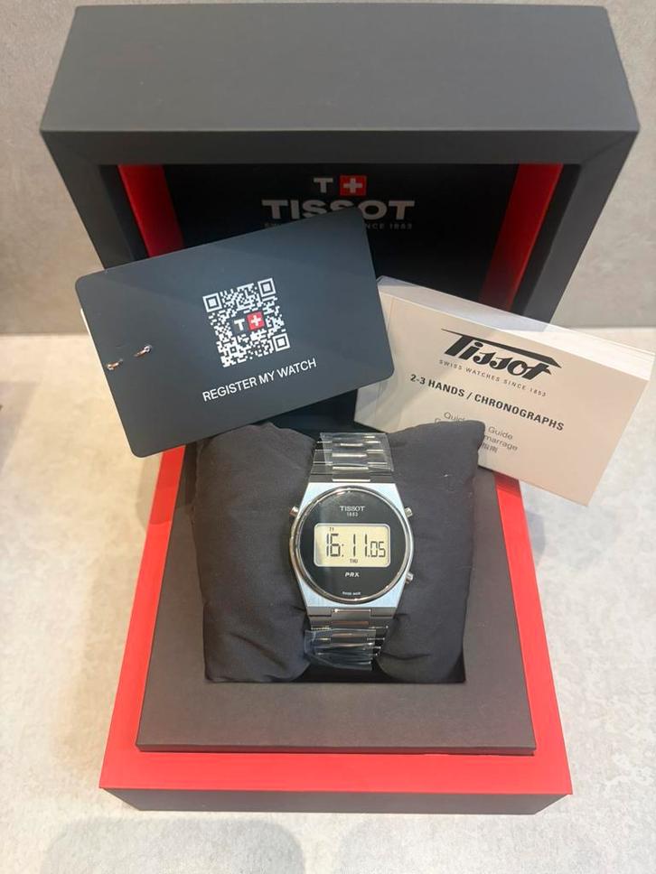 Montre digitale Tissot neuve garantie 2 ans, Handtassen en Accessoires, Horloges | Heren, Nieuw, Polshorloge, Overige merken, Staal