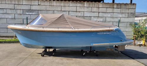 Primeur 600 tender, Watersport en Boten, Sloepen, Zo goed als nieuw, 10 tot 30 pk, 6 meter of meer, Binnenboordmotor, Diesel, Polyester
