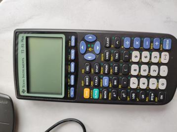 Rekenmachine Texas Instruments 83Plus beschikbaar voor biedingen