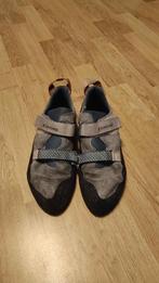 Klimschoenen SIMOND Maat 46, Sport en Fitness, Klimsport, Ophalen, Zo goed als nieuw, Klimsportschoenen