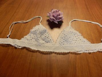 (86) - soutien gorge t.90A creme - H£M - beschikbaar voor biedingen