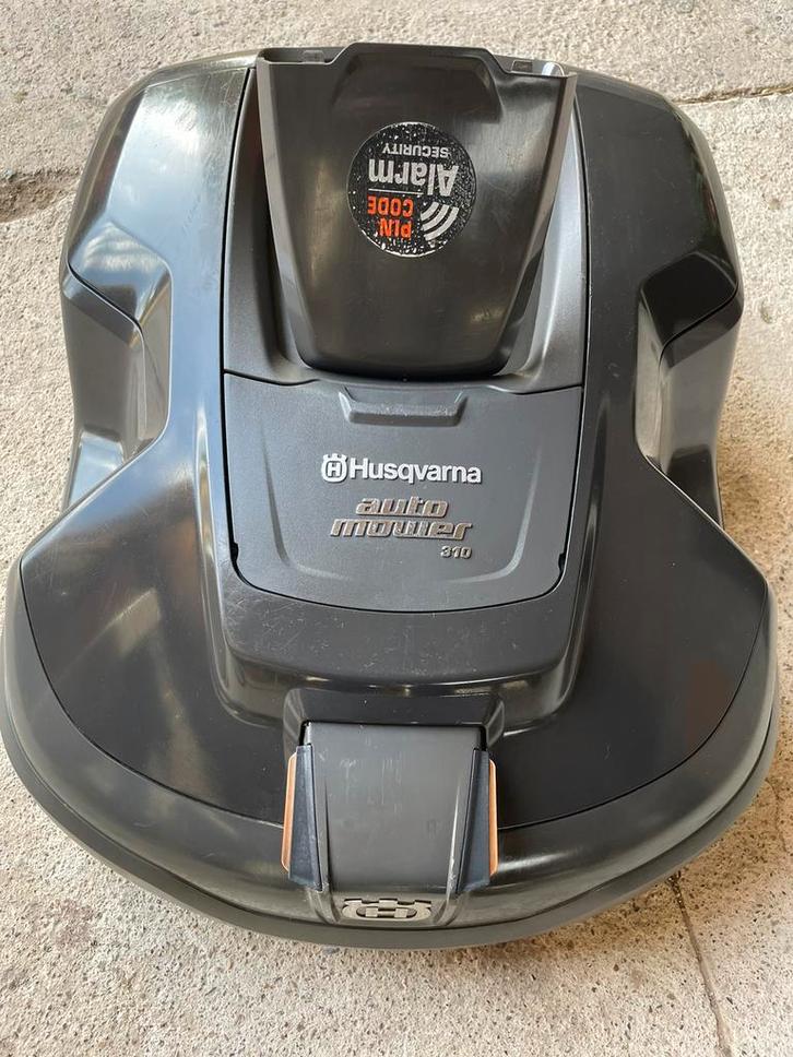 Husqvarna 315 robot, Tuin en Terras, Robotmaaiers, Gebruikt, Ophalen