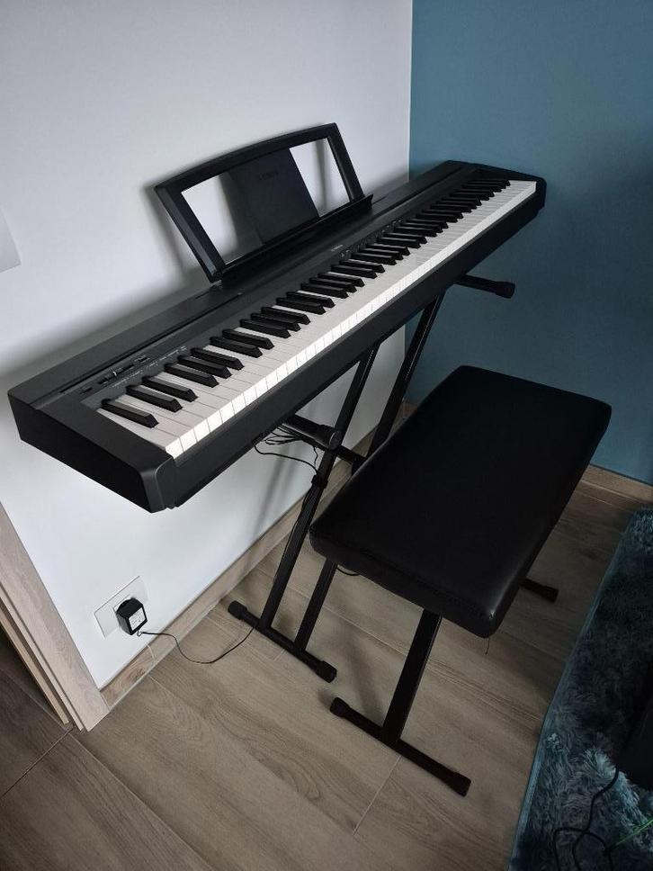 Yamaha P-35 met steun en stoel, Muziek en Instrumenten, Piano's, Piano, Zwart, Ophalen