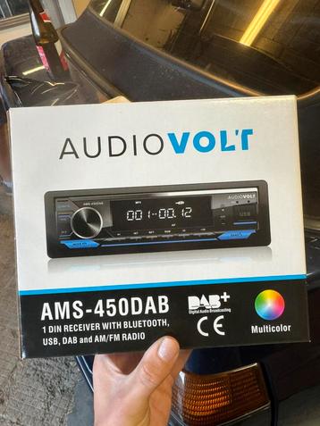 Nieuwe radio beschikbaar voor biedingen