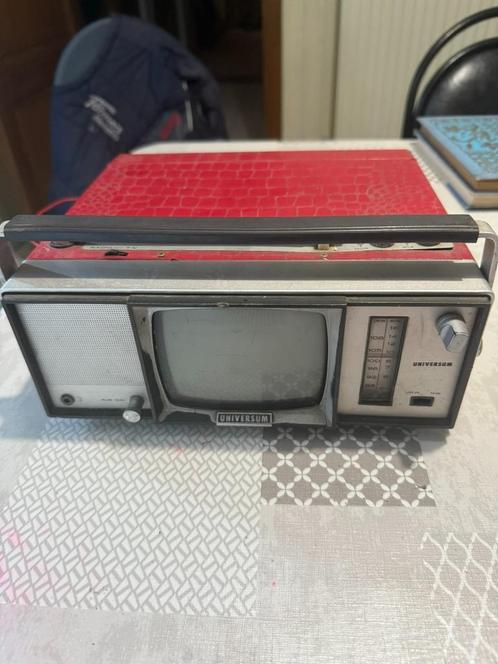 Vintage Universum FK 100R Transistor TV-Radio, Audio, Tv en Foto, Vintage Televisies, Niet werkend, Minder dan 40 cm, Overige merken