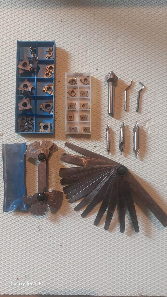 Outils de mesure et de coupe., Bricolage & Construction, Tours, Comme neuf, Tour à métaux, 1000 mm ou plus, Enlèvement ou Envoi