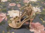 chaussures femme couleur beige Pointure 37, Kleding | Dames, Schoenen, Ophalen, Zo goed als nieuw, Beige
