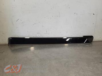 Rail porte coulissante droite d'un Mercedes Vito, Enlèvement ou Envoi, 3 mois de garantie, Utilisé, Mercedes-Benz