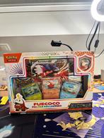 Pokemon kaar Feucoco Paldea Collection, Ophalen, Nieuw, Boosterbox, Foil