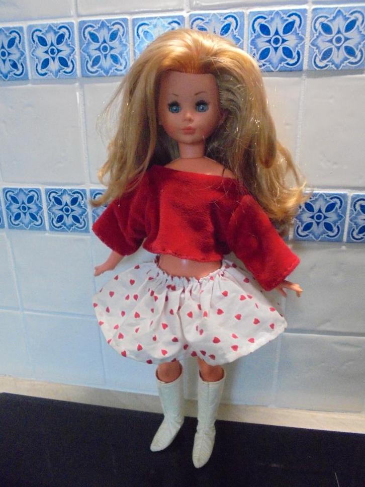 Pop / Corinne / Italocremona / 1971 / 37 cm, Collections, Poupées, Utilisé, Poupée, Enlèvement