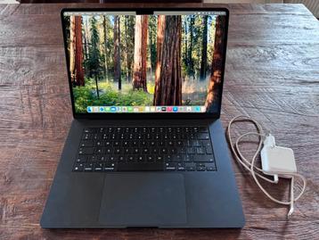 Als nieuwe Apple MacBook Air 15” 2024 M3 16GB 256GB Midnight beschikbaar voor biedingen