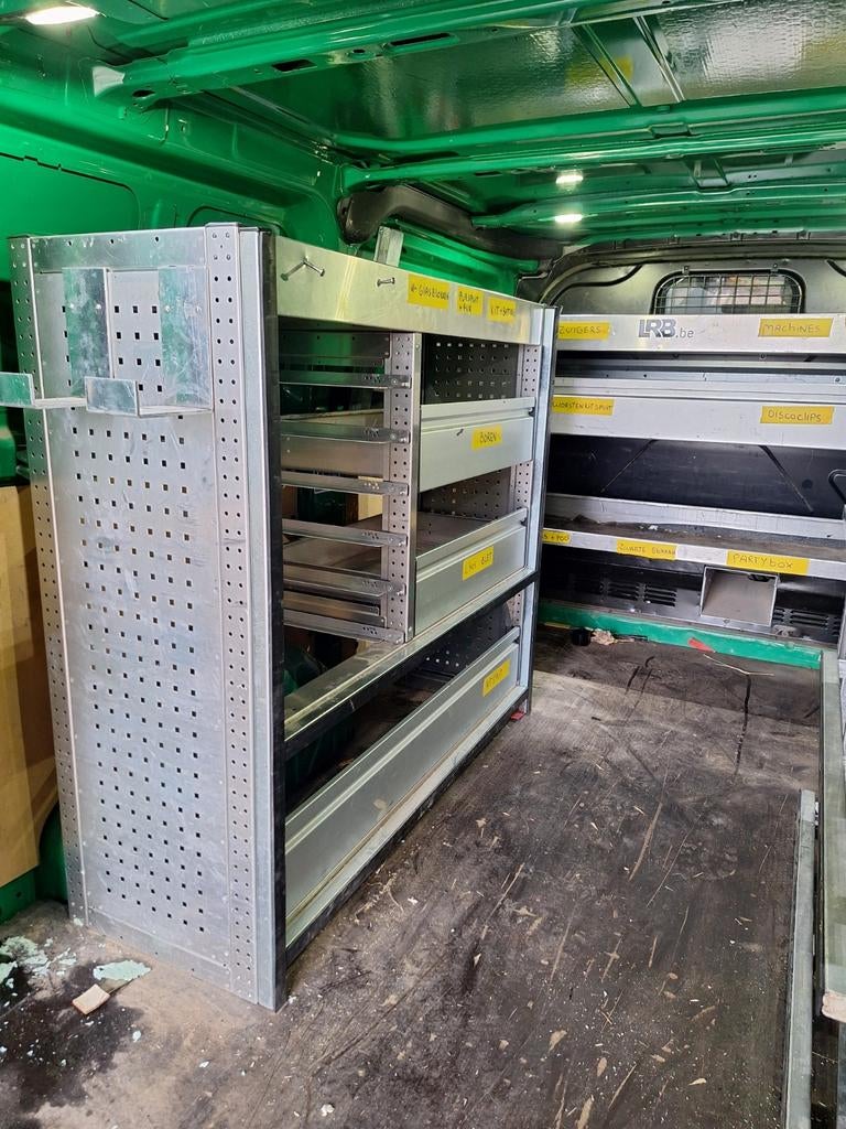 Inrichtings schabben te koop, Ophalen