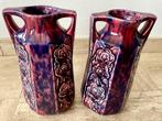 Paire de vases Art Nouveau numérotés ., Ophalen