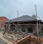 Stelling / stijger gegalvaniseerd - voor +-120m2 gevel, Doe-het-zelf en Bouw, Ophalen, Zo goed als nieuw, Gevelsteiger, 5 meter of hoger