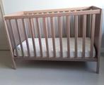 Babybed Ikea Sundvik inclusief matras Premaman, Kinderen en Baby's, Kinderkamer | Bedden, Minder dan 70 cm, Minder dan 140 cm