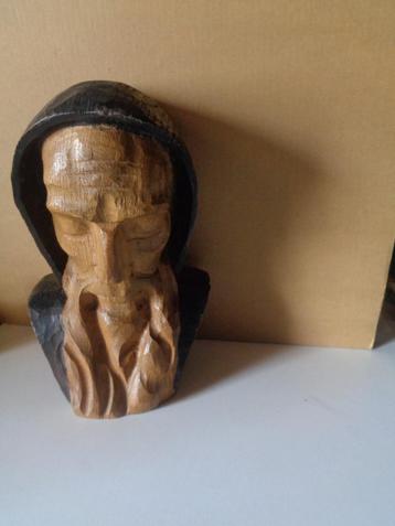 Houtsculptuur  " Merlijn " beschikbaar voor biedingen