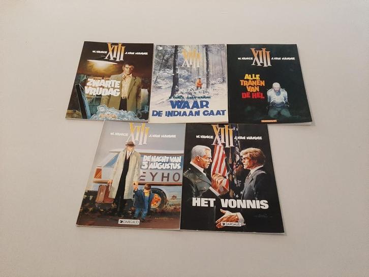 Groot Pakket Strips XIII (8) te koop / Los te koop, Boeken, Stripverhalen, Ophalen of Verzenden
